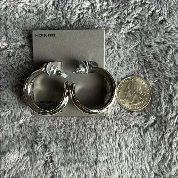 NORDSTROM RACK Wide Ripple Hoop Earrings - Set of 2 pair - Gold and Silver - NWT - Picture 7 of 9